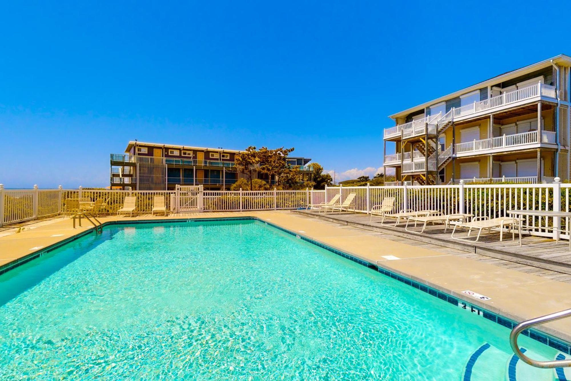 Villa Shutters Pine Knoll Shores Camera foto